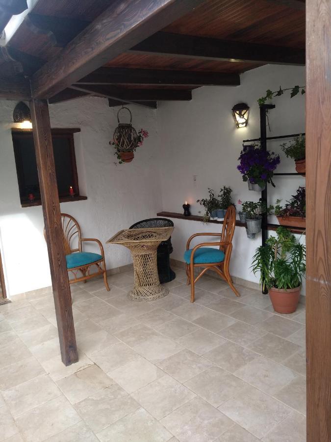 El Patio Andalu Bed and Breakfast Ardales Eksteriør billede